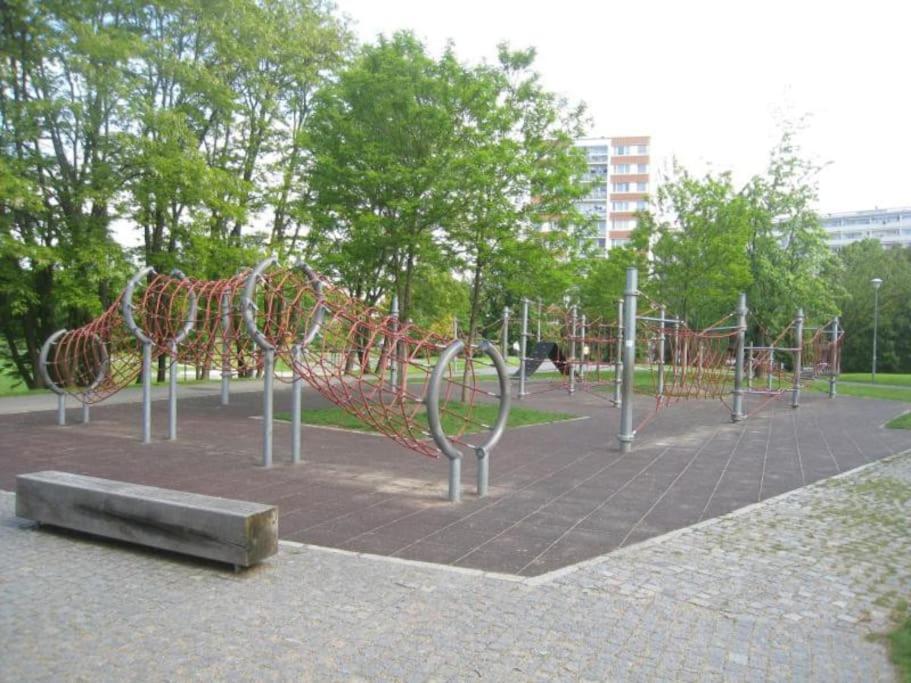Cozy Friendly Place With Free Parking * Praga